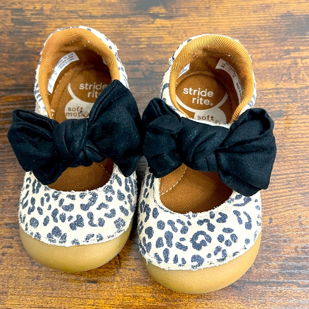 Stride Rite, Leopard, Baby/Toddler size 4.